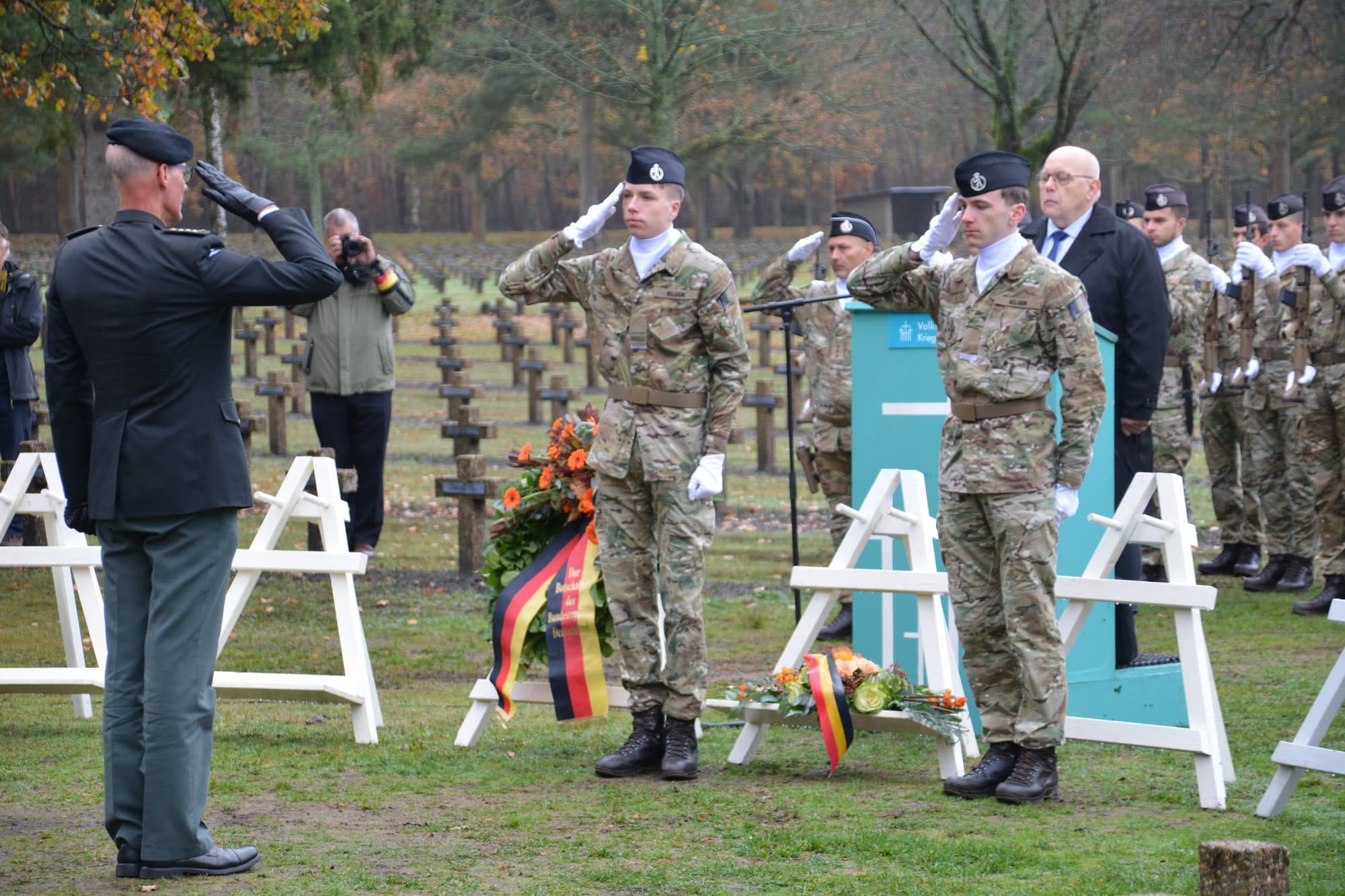 Volkstrauertag op Duitse Militaire Begraafplaats