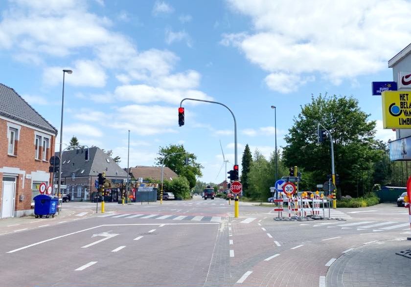 Werken op kruispunt Barrier