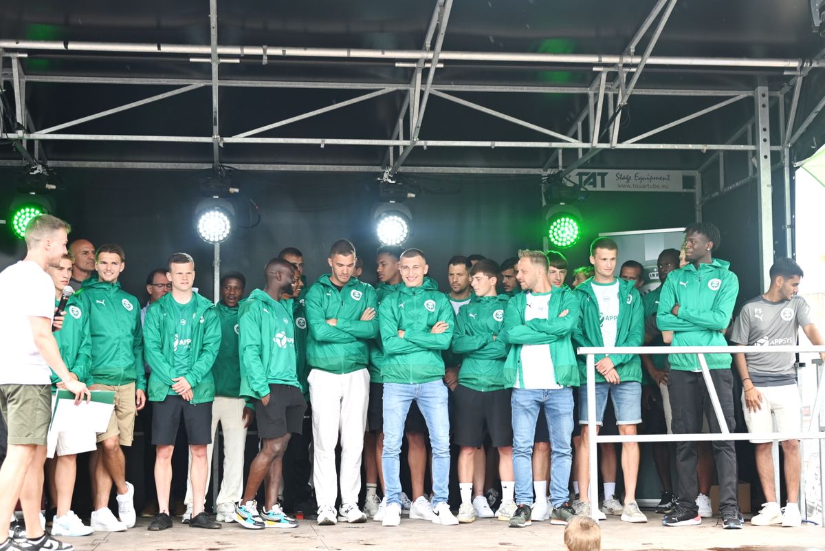 Alle ploegen Lommel SK voorgesteld