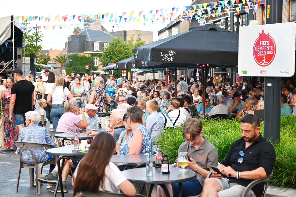 Kermis van start met érg veel volk