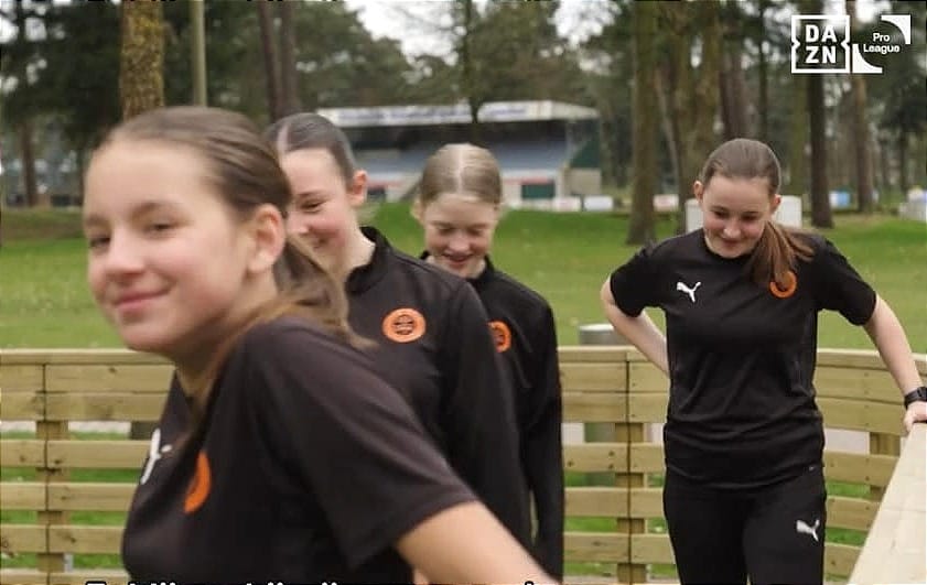 Meisjes- en vrouwenvoetbal bij Lommel SK