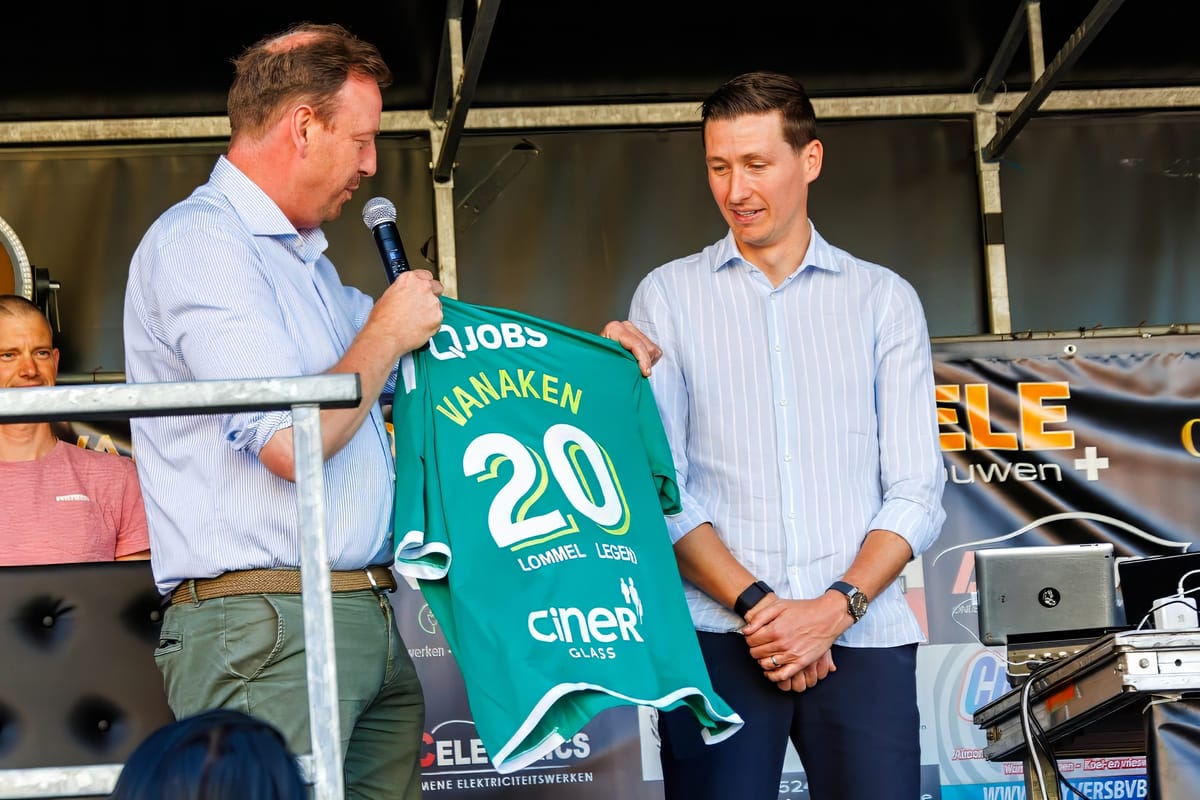 Hans Vanaken bezorgt Rode Duivels alsnog gelijkspel