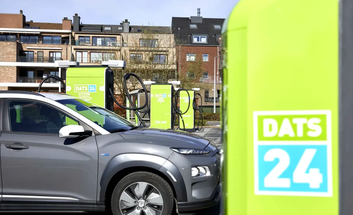DATS 24 opent nieuw laadplein aan Colruyt