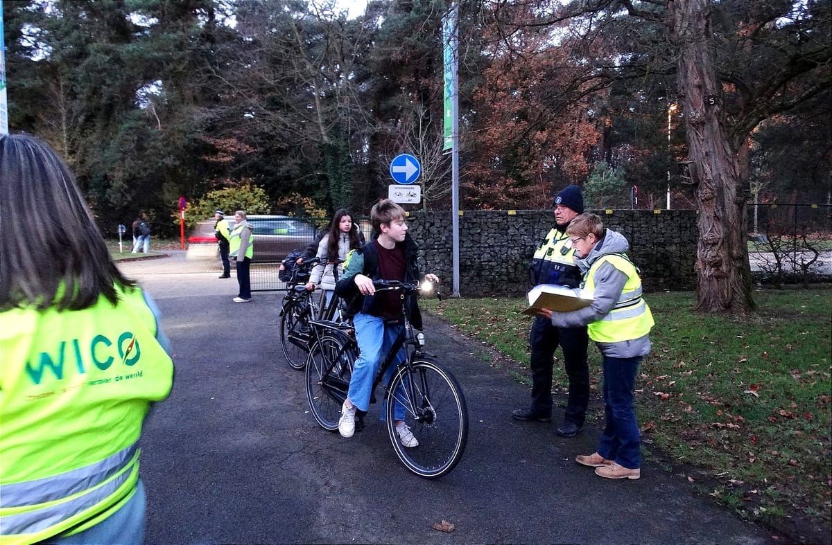 Politiecontrole op verlichting aan WICO