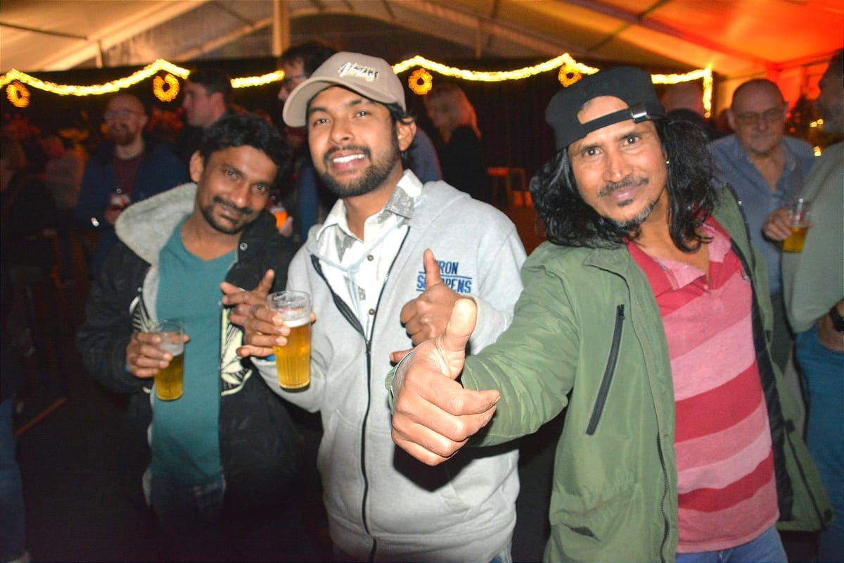 Party Trooperz zetten tent in vuur en vlam...