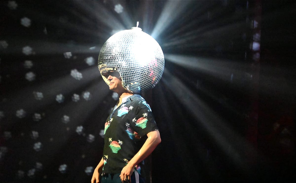 Wouter Deprez voor bomvolle Adelberg