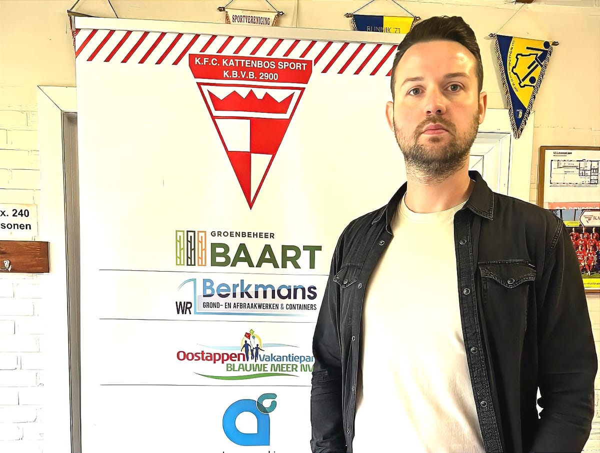 Brecht Paruys tekent voor een jaar bij als T1 bij Kattenbos Sport