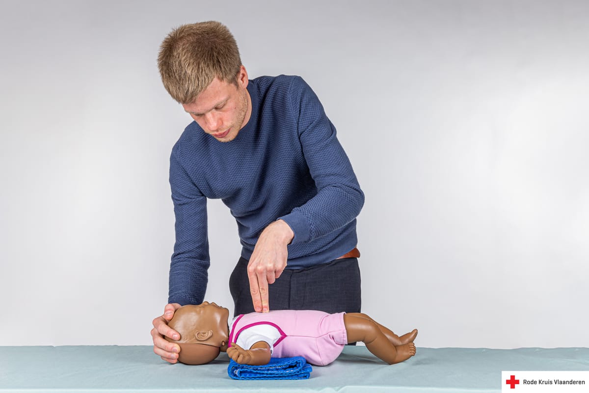 REA/AED-opleiding voor Baby/junior en volwassenen