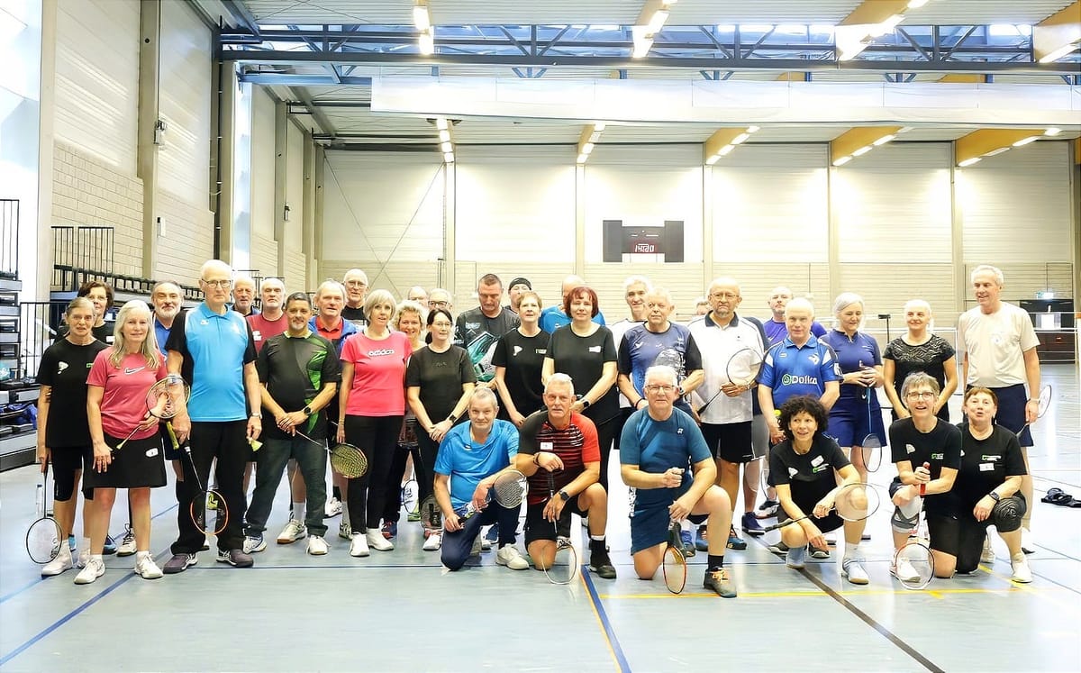 Gezellig, recreatief badmintonnen