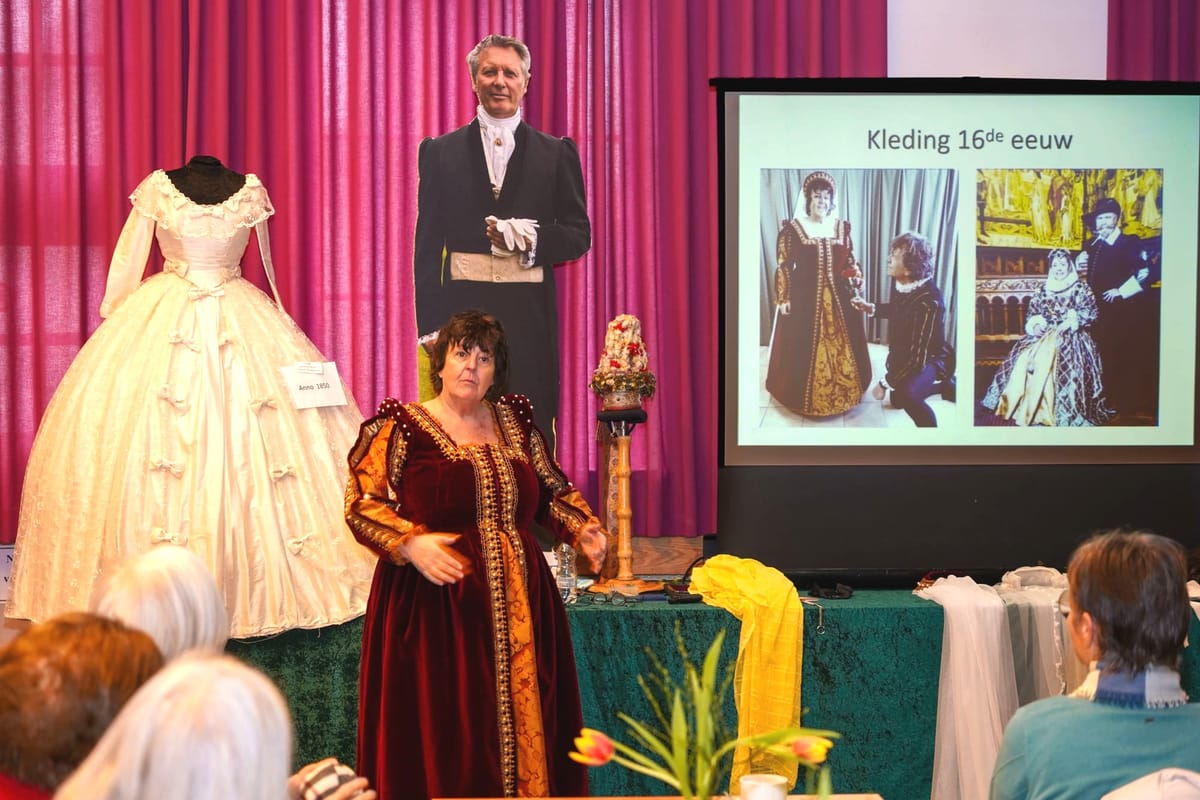 Fijne voordracht bij NEOS over 'De geschiedenis van het huwelijk'