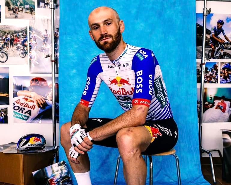 Jordi Meeus spurt naar tiende plaats