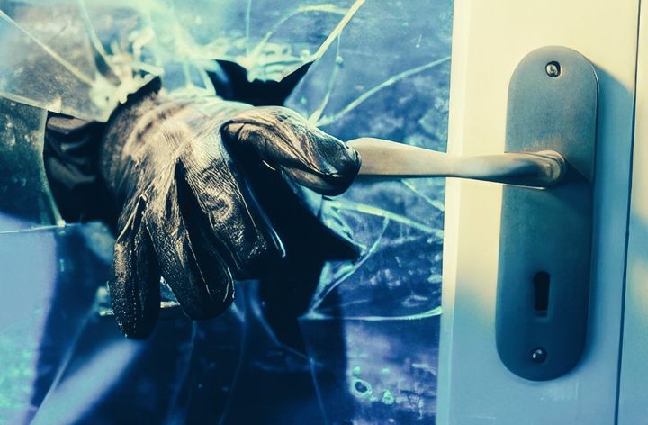 Inbraak in basisschool XCL Stapsgewijs