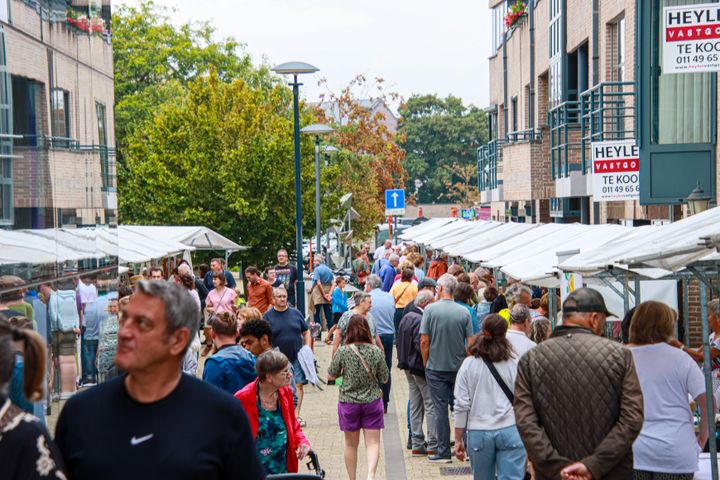 Glasmarkt trekt grote publiek