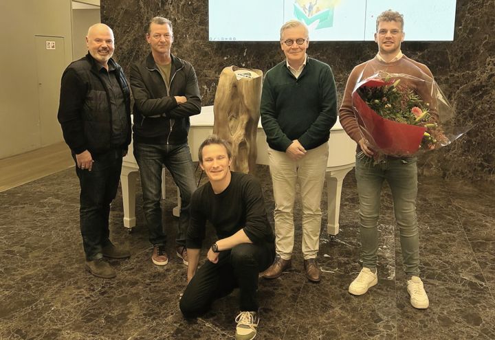 Prijs uitgereikt voor 'Warmste Begraafplaats'