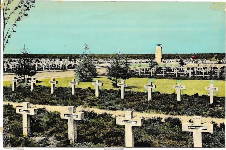 De Duitse militaire begraafplaats