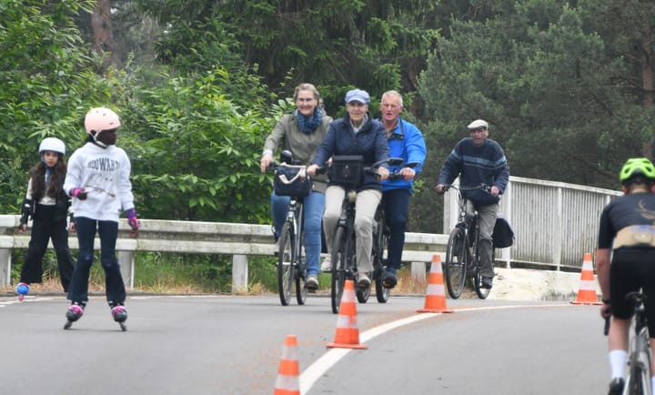 Fietsen op de Ford-testbanen