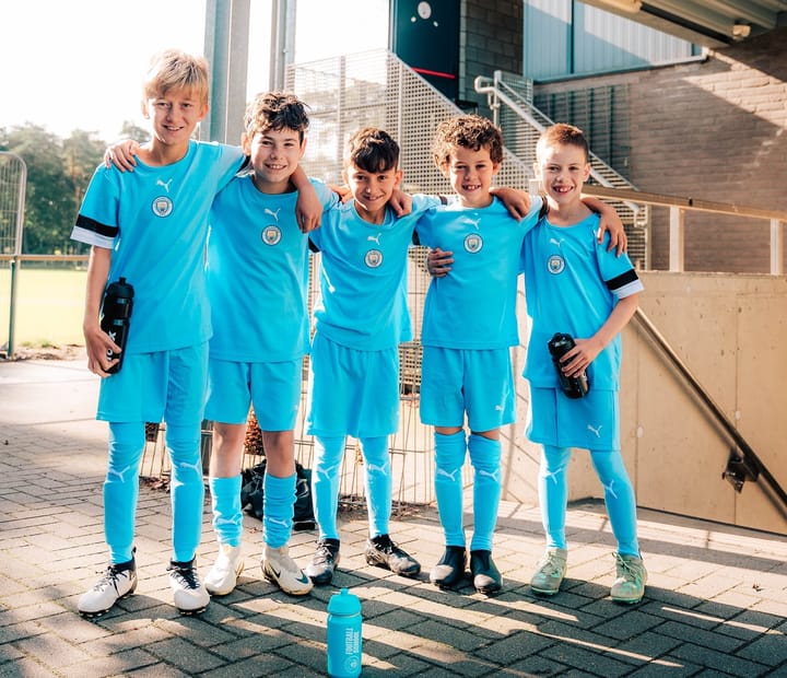 Voetbalkamp Lommel SK & Manchester City