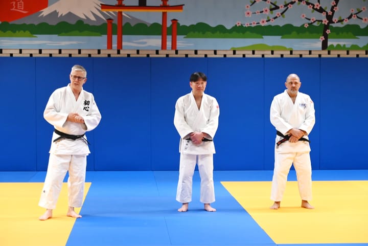 Japanse grootmeester Eiji Kikuchi geeft masterclass