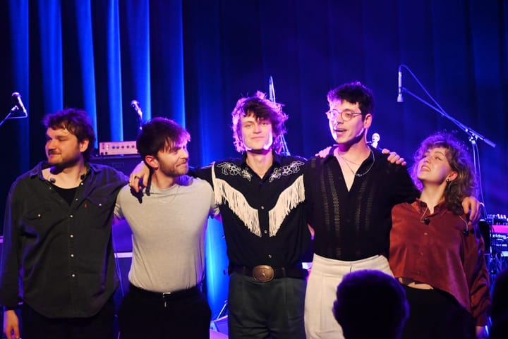 'Dressed like Boys' imponeren op Bar Dada