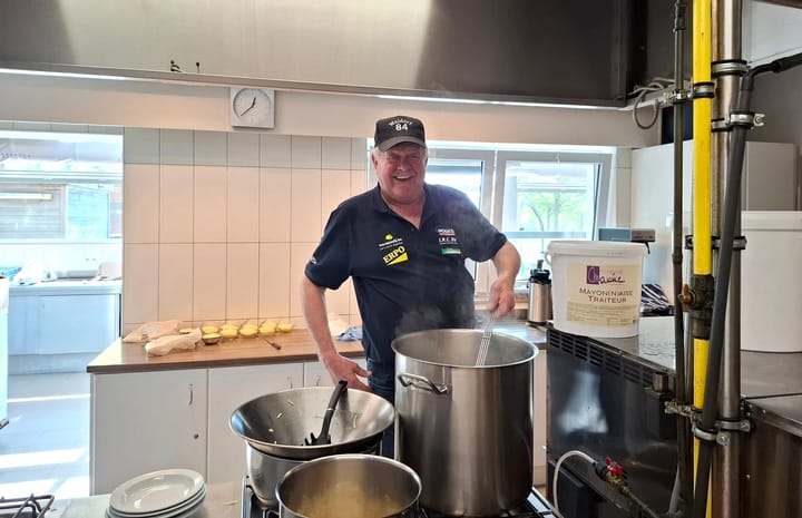Geslaagde spaghettidag bij Hoeks Racing Team