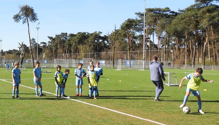 Manchester City Football School van start