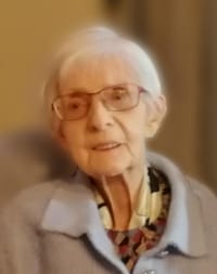 Elvira Wils overleden