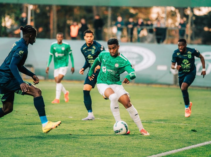 Lommel SK verliest met 1-2 van La Louvière, die promoveren!