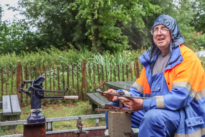 Zeisdag in de regen: weinig bezoekers, maar wel een vlijmscherpe demonstratie