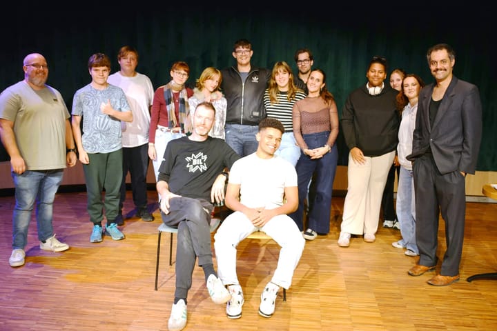 Een avondje improvisatietheater bij 'OverKop'