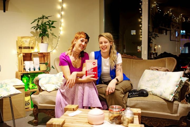 ‘Nice girls don’t get what they deserve’: 4de feministisch Literair Café in Wolf