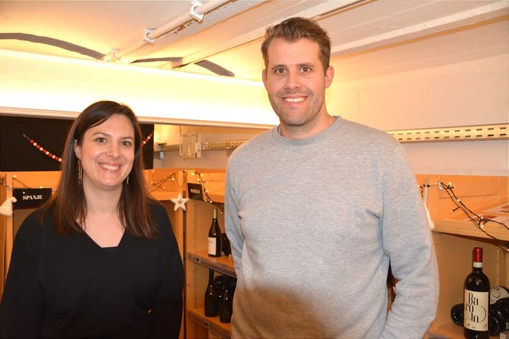 Open wijnfles dag bij drankenhandel Sevens