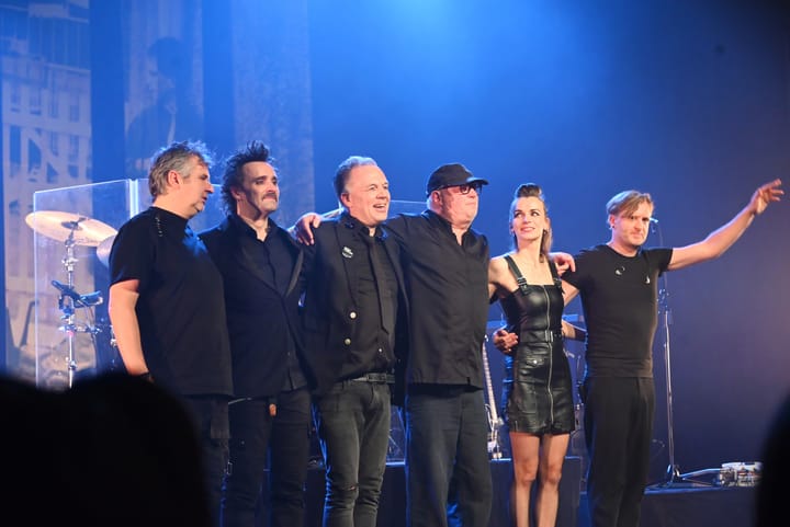 Stijn Meuris en zijn 'kornuiten' schitteren weer met New Wave