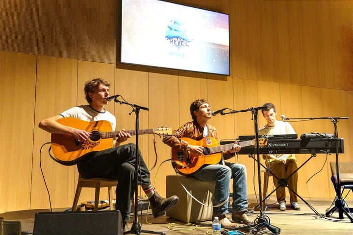 Reveil bracht weer stukje troost