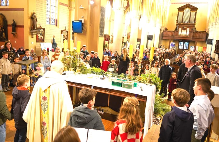 Kerstmis in de kerk van Lommel-centrum