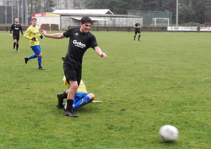 Verbroedering Lommel – Eendracht Louwel 1-3
