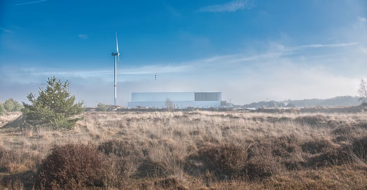 Ciner Glass, kanaal en Sahara