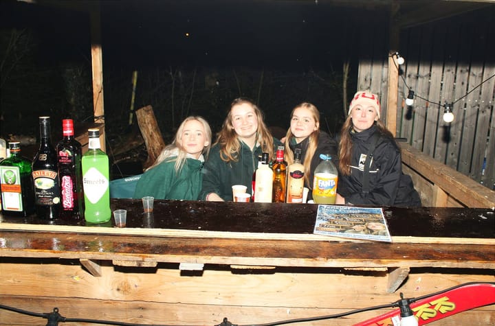 Erg gezellige Winterbar bij Chiro Kattenbos