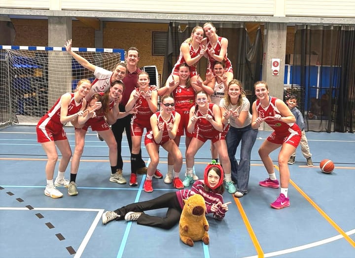BBC Croonen Lommel Dames A kroont zich tot kampioen in eerste provinciale ⛹️‍♀️🎉