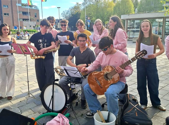 Jonge muzikanten uit De Pinte zorgen voor sfeer in Lommel centrum