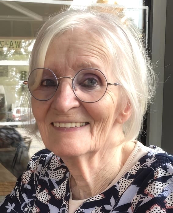 Alda Sevens overleden